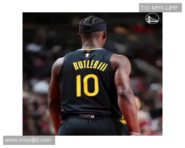 年薪5413万，打5场又伤了，NBA最脆的超巨！3方史诗级交易亏大了