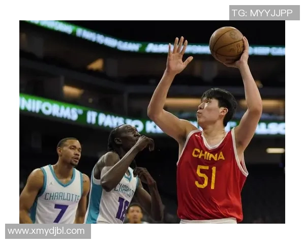 追梦：杨瀚森的特点是投篮但需要多练 他会成为非常出色的中国球员