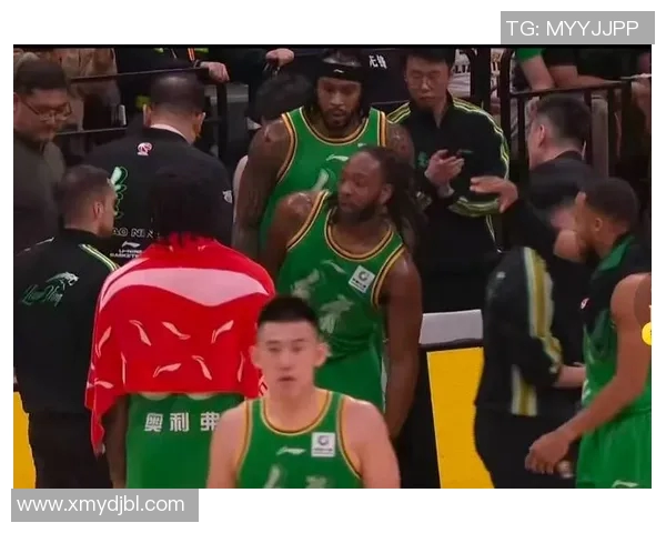 吃饼吃到爽！付豪12分钟狂揽11+4！辽宁半场碾压北控！